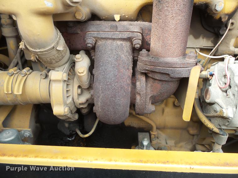 image for item DW9534 1992 Caterpillar CS-433B single vibratory drum roller