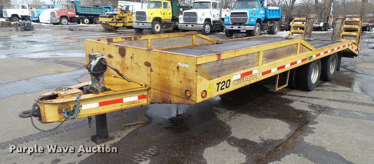 image for item DW9535 1990 Towmaster T20 equipment trailer