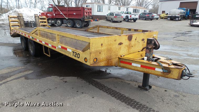 image for item DW9535 1990 Towmaster T20 equipment trailer
