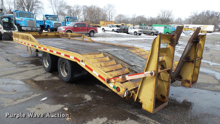image for item DW9535 1990 Towmaster T20 equipment trailer
