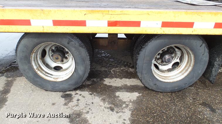 image for item DW9535 1990 Towmaster T20 equipment trailer