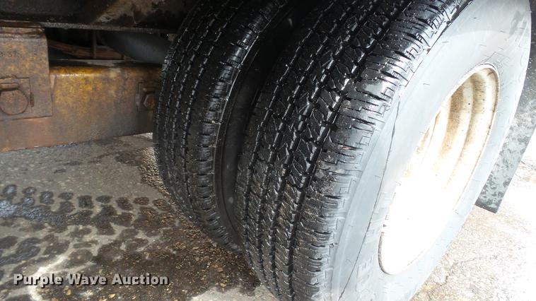 image for item DW9535 1990 Towmaster T20 equipment trailer