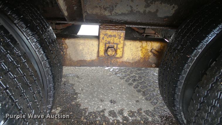 image for item DW9535 1990 Towmaster T20 equipment trailer