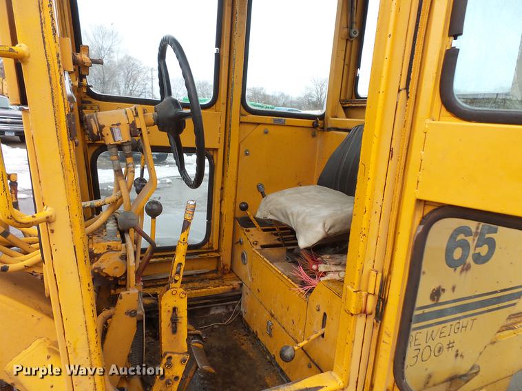 image for item DW9536 Fiat-Allis 65 rigid frame motor grader