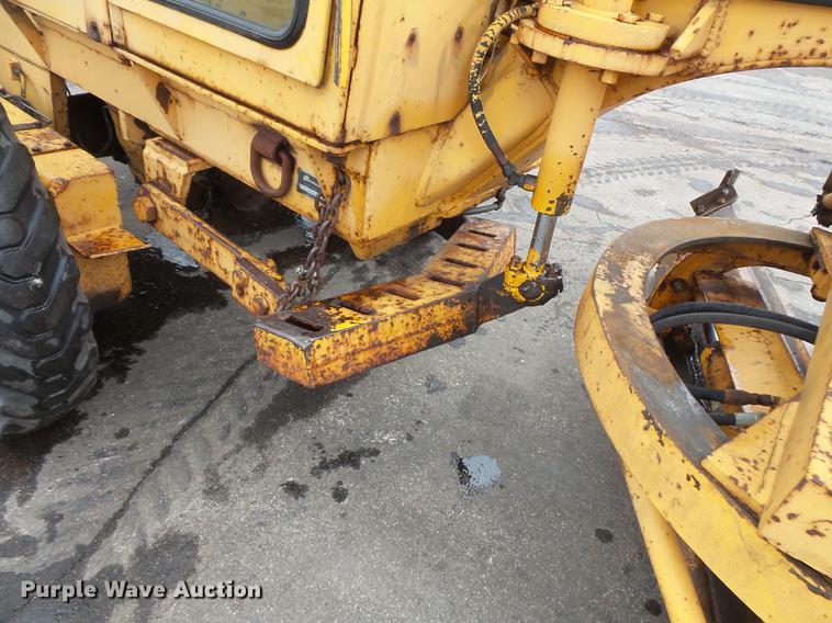 image for item DW9536 Fiat-Allis 65 rigid frame motor grader