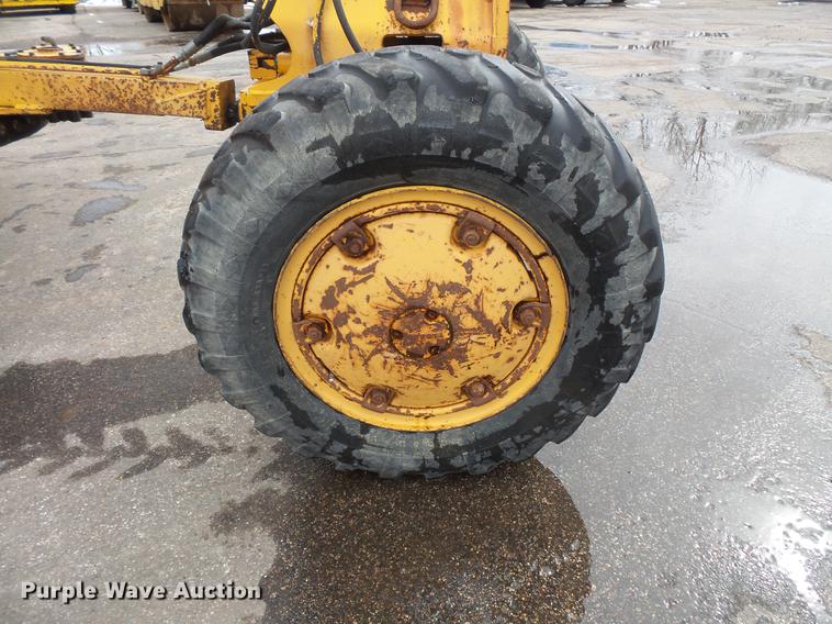 image for item DW9536 Fiat-Allis 65 rigid frame motor grader