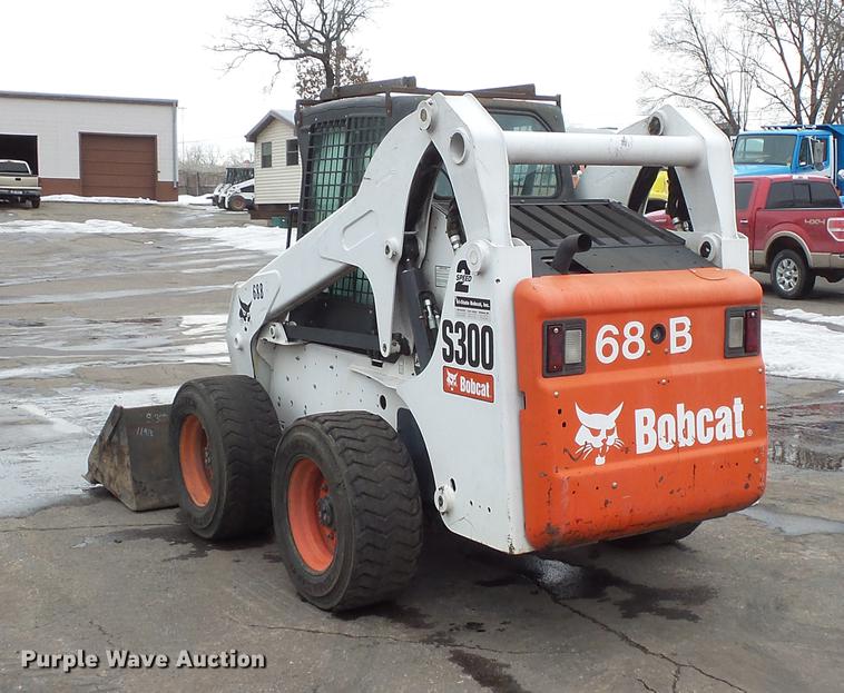 image for item DW9537 2010 Bobcat S300 skid steer