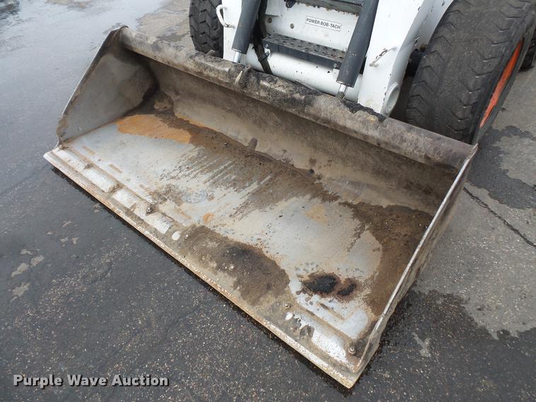 image for item DW9537 2010 Bobcat S300 skid steer