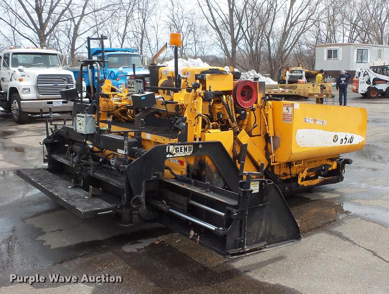 image for item DW9538 2006 LeeBoy 8510 paver