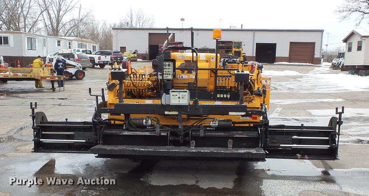 image for item DW9538 2006 LeeBoy 8510 paver