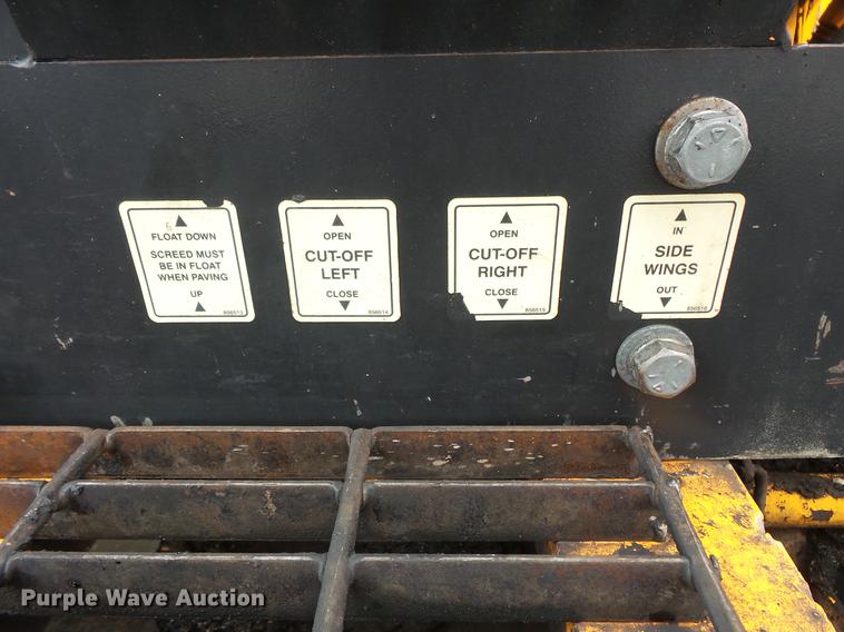 image for item DW9538 2006 LeeBoy 8510 paver