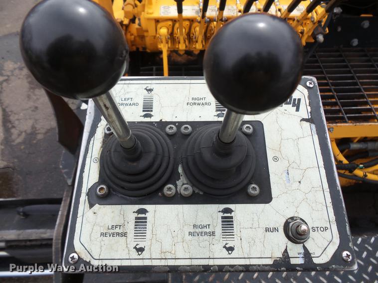 image for item DW9538 2006 LeeBoy 8510 paver