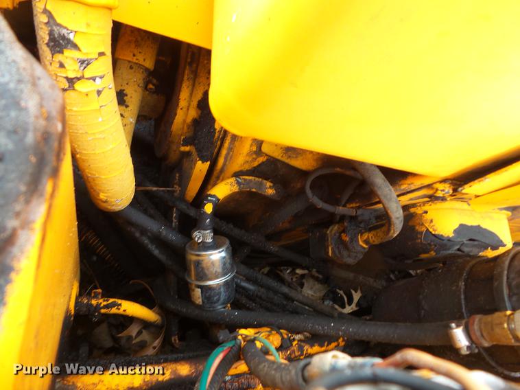 image for item DW9538 2006 LeeBoy 8510 paver