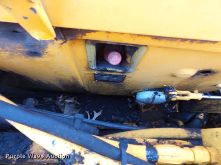 image for item DW9538 2006 LeeBoy 8510 paver