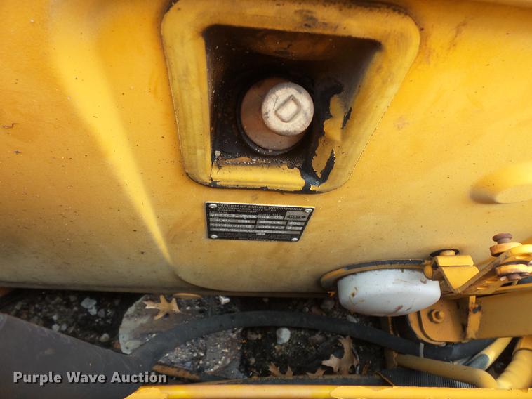 image for item DW9539 2002 LeeBoy L8500T paver