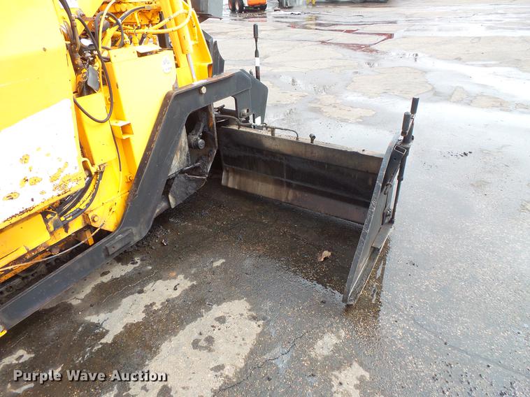 image for item DW9539 2002 LeeBoy L8500T paver