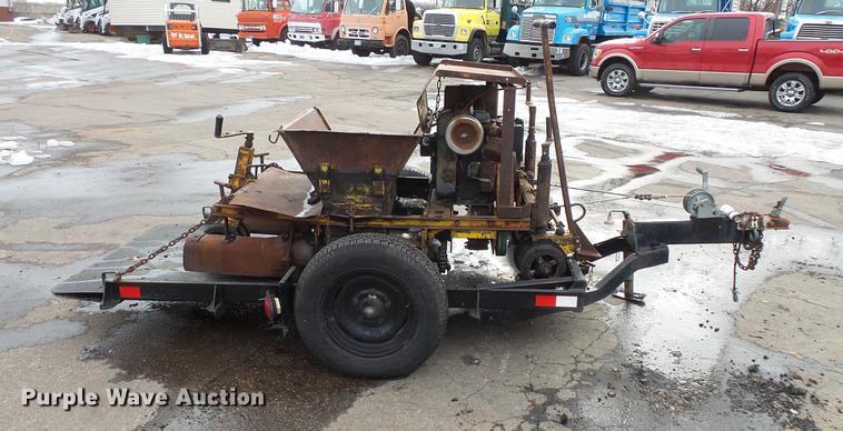 image for item DW9547 Asphalt curb machine