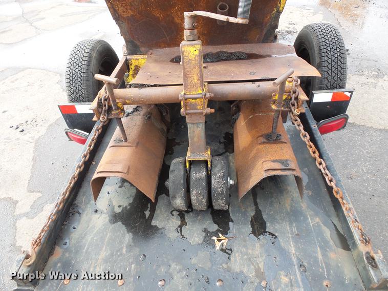 image for item DW9547 Asphalt curb machine