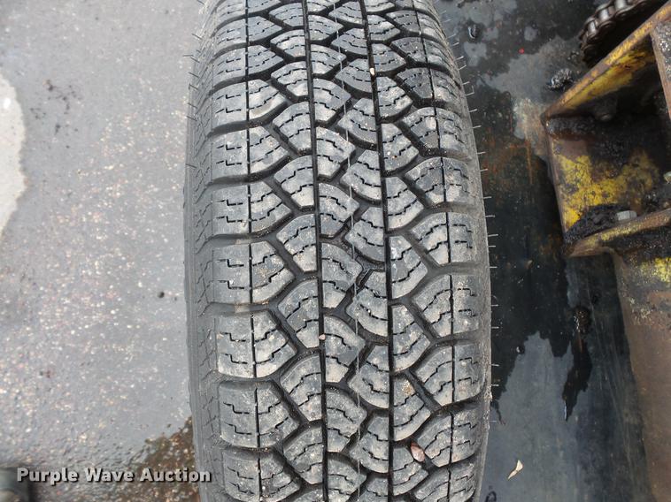 image for item DW9547 Asphalt curb machine