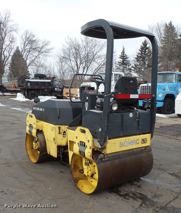 image for item DW9548 2002 Bomag BW120AD-3 double drum vibratory roller