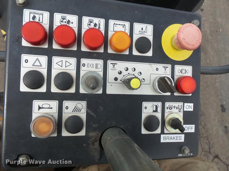 image for item DW9548 2002 Bomag BW120AD-3 double drum vibratory roller