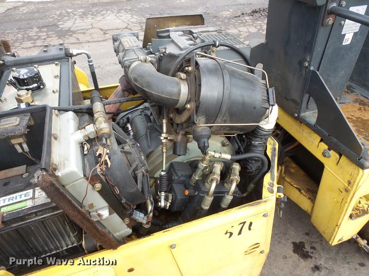 image for item DW9548 2002 Bomag BW120AD-3 double drum vibratory roller