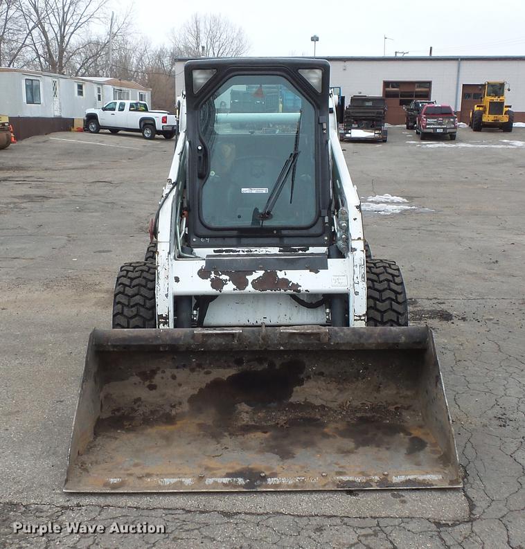 image for item DW9556 2012 Bobcat S185 skid steer