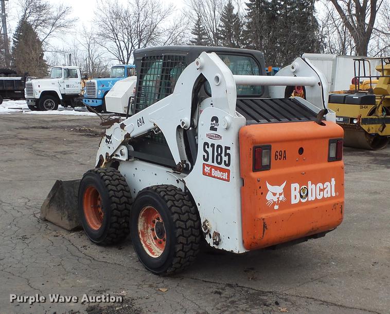 image for item DW9556 2012 Bobcat S185 skid steer