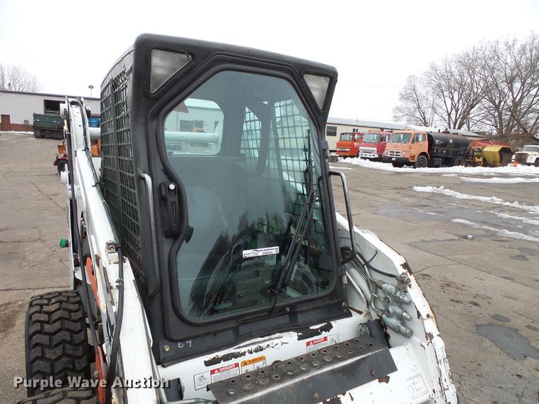 image for item DW9556 2012 Bobcat S185 skid steer