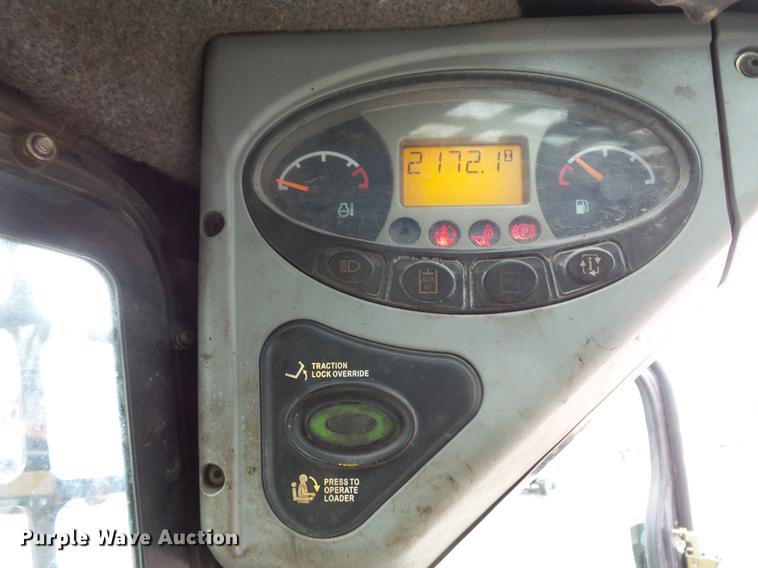 image for item DW9556 2012 Bobcat S185 skid steer