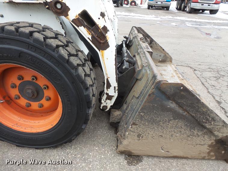 image for item DW9556 2012 Bobcat S185 skid steer