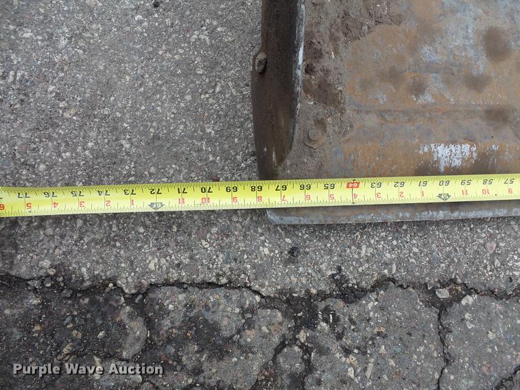 image for item DW9556 2012 Bobcat S185 skid steer