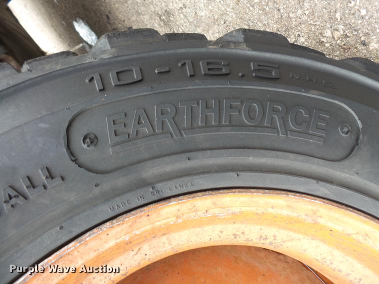 image for item DW9556 2012 Bobcat S185 skid steer