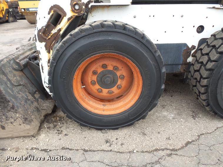image for item DW9556 2012 Bobcat S185 skid steer