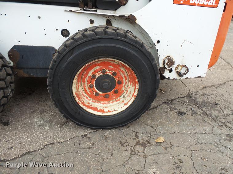 image for item DW9556 2012 Bobcat S185 skid steer