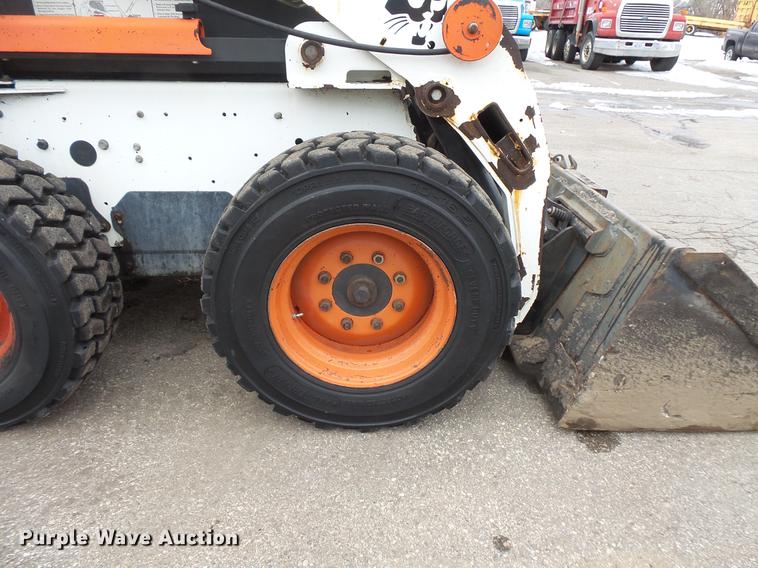 image for item DW9556 2012 Bobcat S185 skid steer