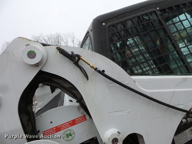 image for item DW9556 2012 Bobcat S185 skid steer