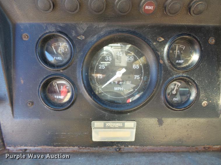 image for item DW9558 1984 Ford 8000 dump truck