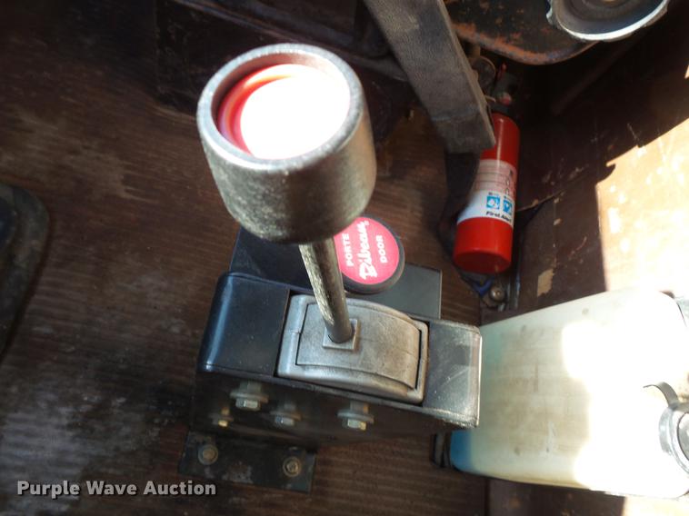 image for item DW9558 1984 Ford 8000 dump truck