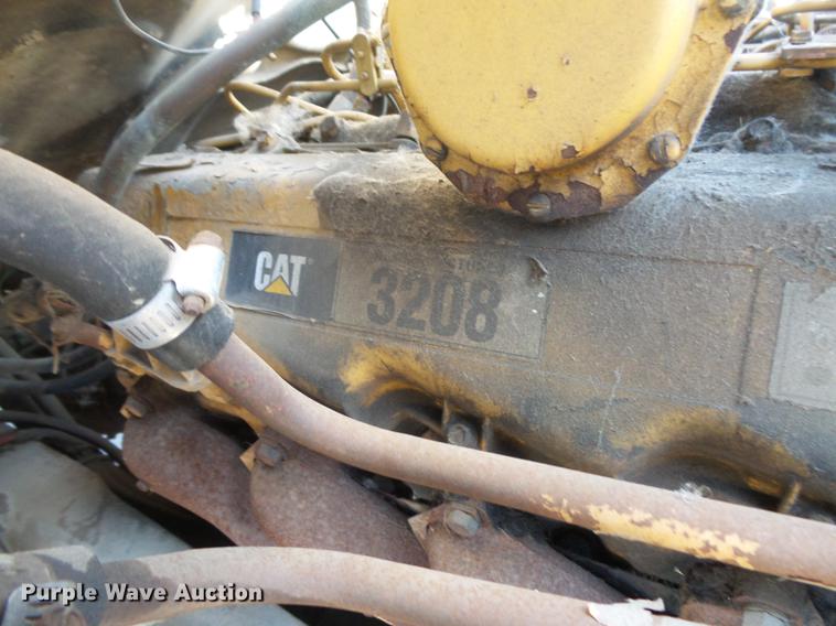 image for item DW9558 1984 Ford 8000 dump truck