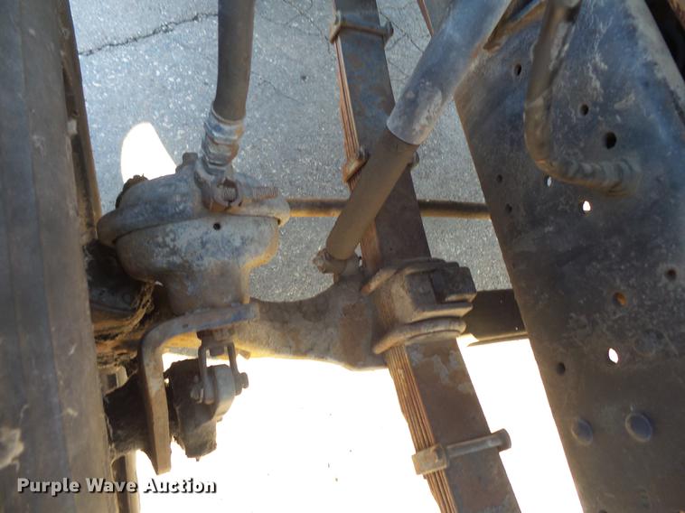 image for item DW9558 1984 Ford 8000 dump truck