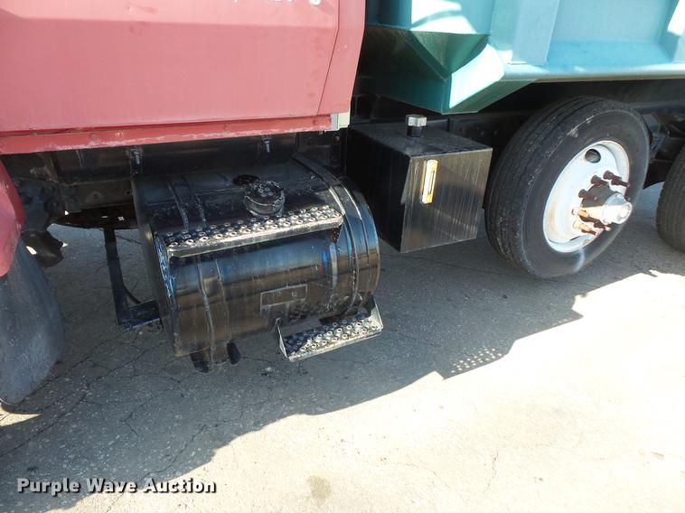 image for item DW9558 1984 Ford 8000 dump truck