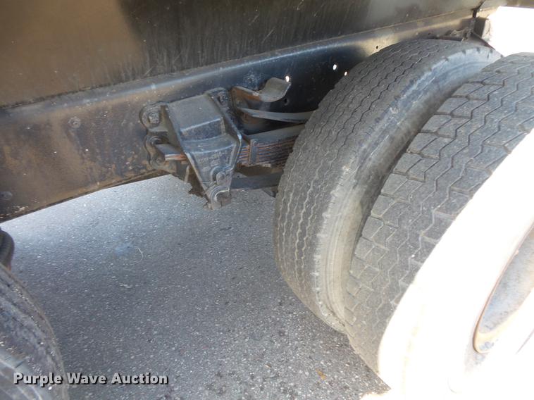 image for item DW9558 1984 Ford 8000 dump truck