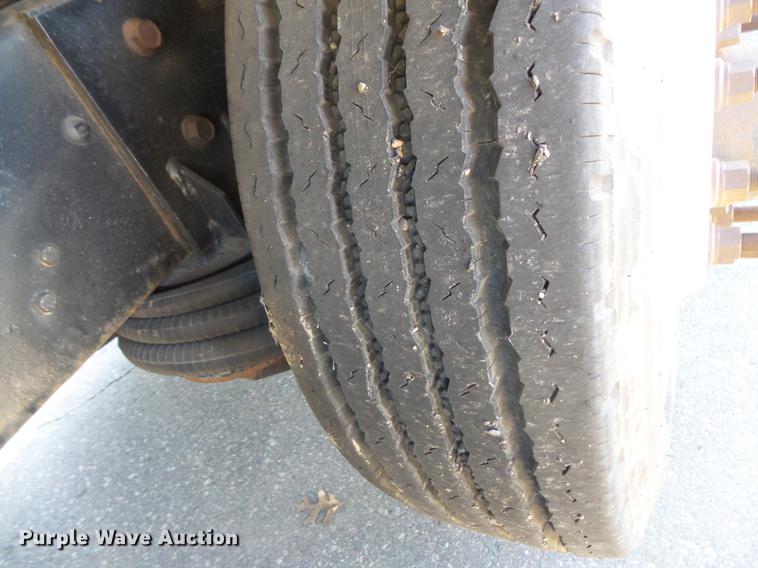 image for item DW9558 1984 Ford 8000 dump truck