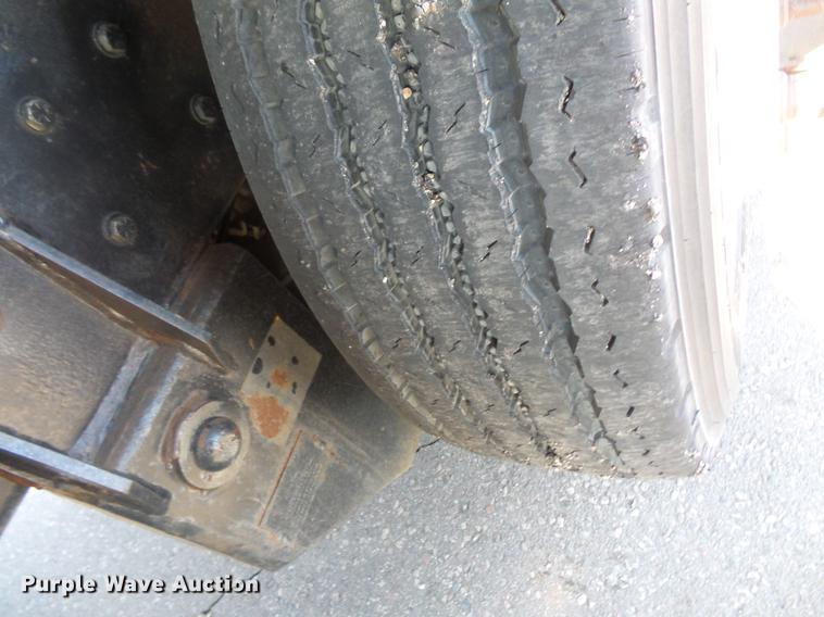 image for item DW9558 1984 Ford 8000 dump truck