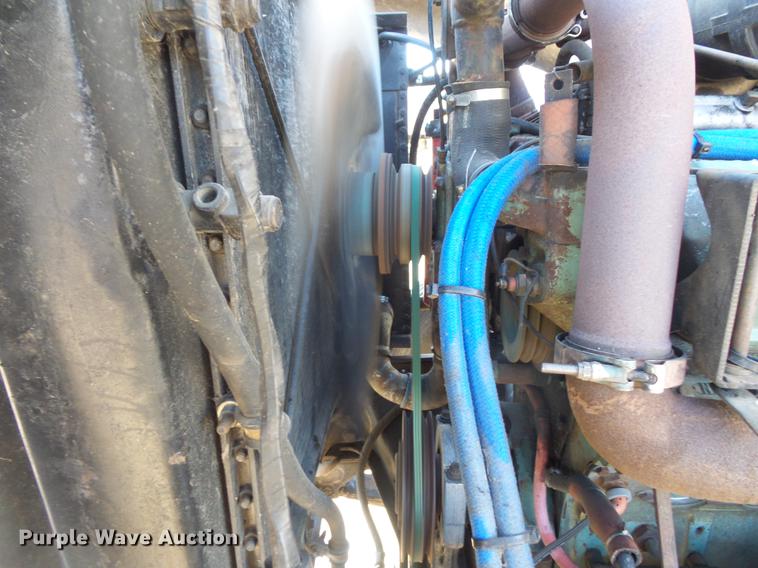 image for item DW9559 1981 Ford LT9000 semi truck