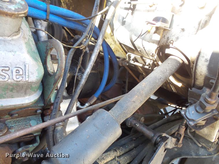 image for item DW9559 1981 Ford LT9000 semi truck