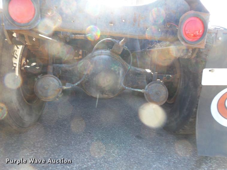 image for item DW9559 1981 Ford LT9000 semi truck