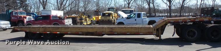 image for item DW9561 1985 Trail-Eze LP30T44 drop deck equipment trailer