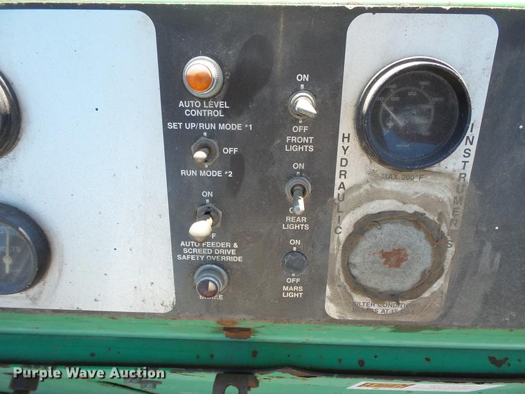 image for item DW9562 1988 Barber Greene BG225B paver